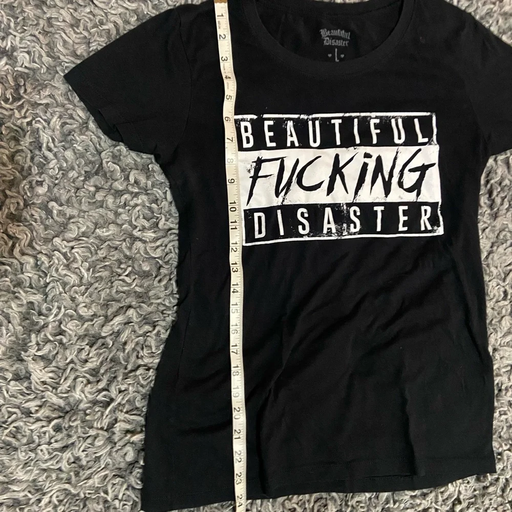 Beautiful Disaster Black Graphic Tee - Picture 2 of 3